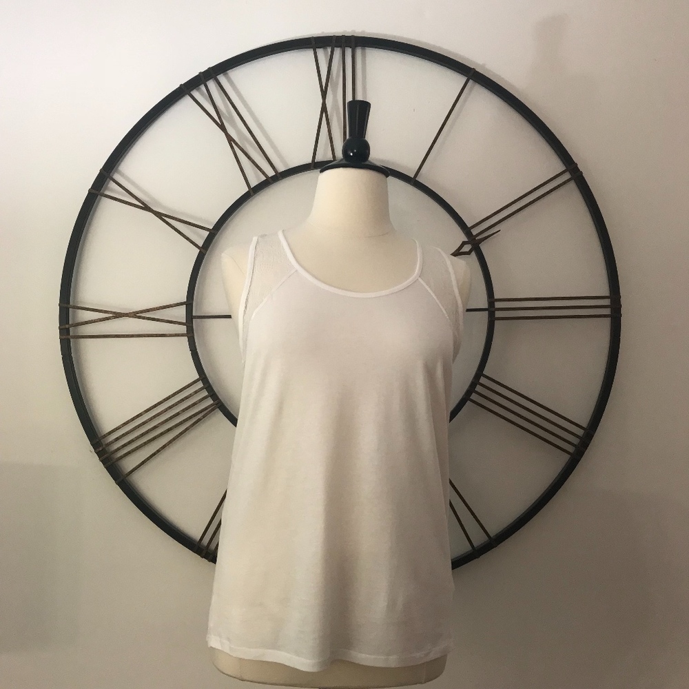 Calvin Klein White Top Size XL